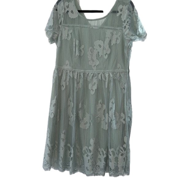 Pale Green Lace Dress short sleeved side zipper - Picture 5 of 13